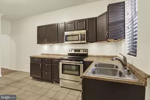 24 S 15th St, Harrisburg, PA 17104 - Photo 14