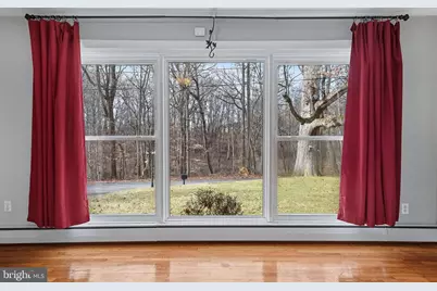 730 Shady Drive, Harrisburg, PA 17111 - Photo 2