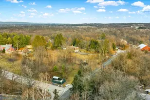 1421 Earlys Mill Rd, Palmyra, PA 17078 - Photo 4