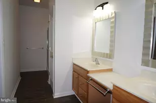 197 Meadowview Dr, Harrisburg, PA 17111 - Photo 22