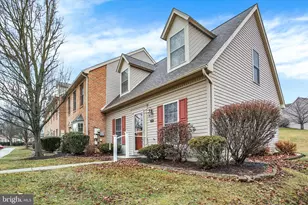 322 Woodland View Ct, Harrisburg, PA 17110 - Photo 4