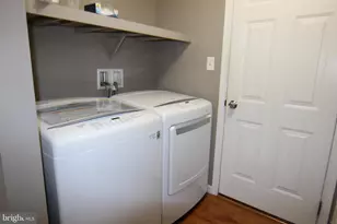 7876 Manada Ct, Harrisburg, PA 17112 - Photo 8