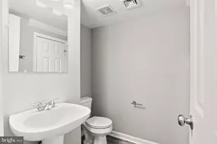 1717 N 3rd St, Harrisburg, PA 17102 - Photo 6