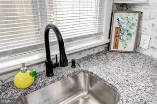 1828 Penn St, Harrisburg, PA 17102 - Photo 20