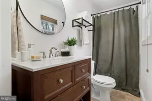 823 Roberts Valley Rd, Harrisburg, PA 17110 - Photo 16