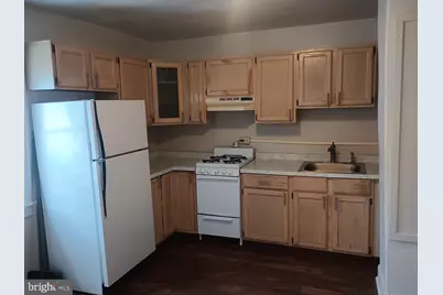 132 E Main Street #D, Middletown, PA 17057 - Photo 2