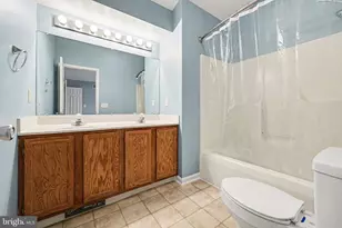 6117 Summit Pointe Dr, Harrisburg, PA 17111 - Photo 18