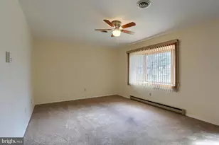 1132 Loop Dr, Harrisburg, PA 17112 - Photo 6