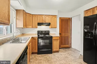 221 N Duke Street, Hummelstown, PA 17036 - Photo 10