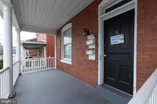 21 N Pine St, Middletown, PA 17057 - Photo 4