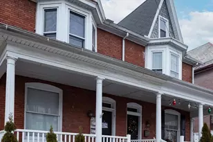 21 N Pine St, Middletown, PA 17057 - Photo 1