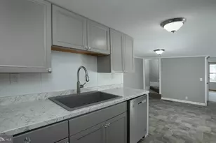 303 N Pine St, Middletown, PA 17057 - Photo 12