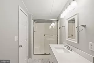 300 Dean St, Elizabethtown, PA 17022 - Photo 28