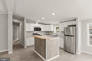 300 Dean St, Elizabethtown, PA 17022 - Photo 6