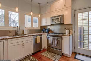 591 S Front St, Harrisburg, PA 17104 - Photo 20