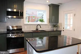 146 W Granada Ave, Hershey, PA 17033 - Photo 30