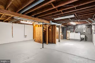 450 N 69th St, Harrisburg, PA 17111 - Photo 30