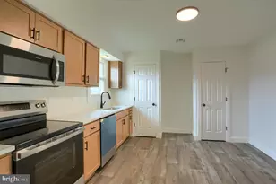 5708 Oak Ave, Harrisburg, PA 17112 - Photo 10