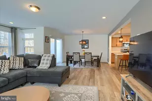 110 Emma Cir, Harrisburg, PA 17112 - Photo 14