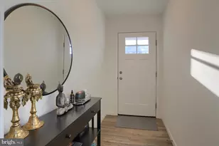 110 Emma Cir, Harrisburg, PA 17112 - Photo 4