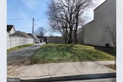 329 Kelker Street, Harrisburg, PA 17102 - Photo 1