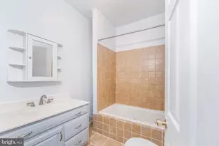 2119 Green St, Harrisburg, PA 17110 - Photo 28