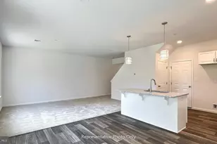 7855 Oakbrook Dr, Harrisburg, PA 17112 - Photo 10