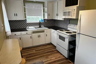 804 E Chocolate Ave, Hershey, PA 17033 - Photo 4