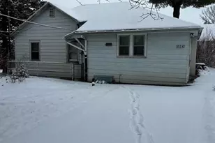 804 E Chocolate Ave, Hershey, PA 17033 - Photo 2