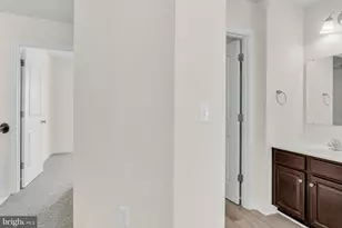 731 Gregs Dr, Harrisburg, PA 17111 - Photo 4