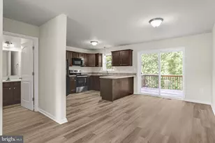 976 Gregs Dr, Harrisburg, PA 17111 - Photo 12