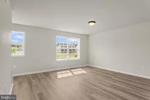 976 Gregs Dr, Harrisburg, PA 17111 - Photo 16