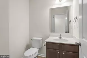 976 Gregs Dr, Harrisburg, PA 17111 - Photo 14