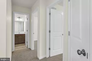 976 Gregs Dr, Harrisburg, PA 17111 - Photo 20