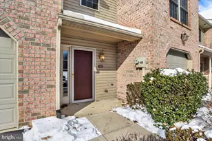 423 Park View Dr, Harrisburg, PA 17110 - Photo 2