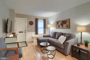 924 Grand St, Harrisburg, PA 17102 - Photo 4