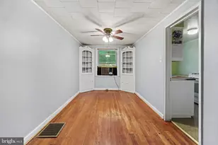 2104 Berryhill St, Harrisburg, PA 17104 - Photo 4