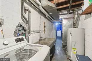 2106 Berryhill St, Harrisburg, PA 17104 - Photo 4