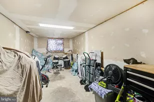 2106 Berryhill St, Harrisburg, PA 17104 - Photo 22