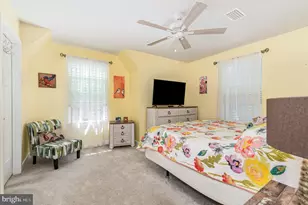 2268 Caroline Ln, Harrisburg, PA 17110 - Photo 16