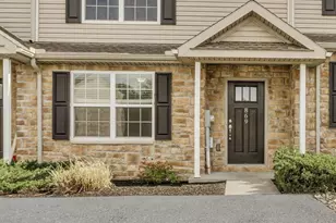 869 Gregs Dr, Harrisburg, PA 17111 - Photo 22