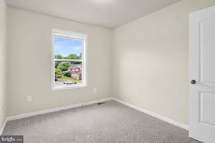 856 Gregs Dr, Harrisburg, PA 17111 - Photo 22