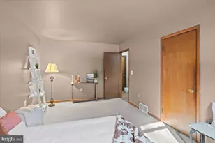 962 W Areba Ave, Hershey, PA 17033 - Photo 22