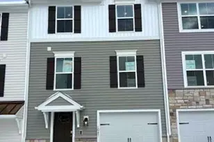 1047 Ellie Ln, Harrisburg, PA 17112 - Photo 4