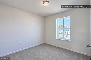 1049 Ellie Ln, Harrisburg, PA 17112 - Photo 32