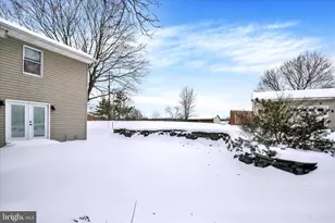1239 S Meadow Ln, Palmyra, PA 17078 - Photo 38