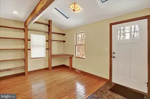 1239 S Meadow Ln, Palmyra, PA 17078 - Photo 8