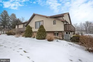 119 Red Fox Ln, Harrisburg, PA 17112 - Photo 4