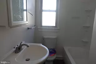 12 Pearl St, Harrisburg, PA 17109 - Photo 14