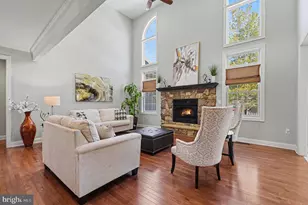 2452 Mercedes Ct, Harrisburg, PA 17112 - Photo 6